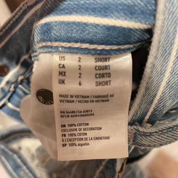 American Eagle Striped Mom Jean - Picture 3 of 6